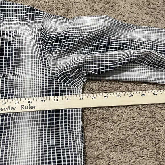 Bugatchi Shirt Men XL Gray Black Classic Fit Long Sleeve Check Squares Geometric - Picture 12 of 12